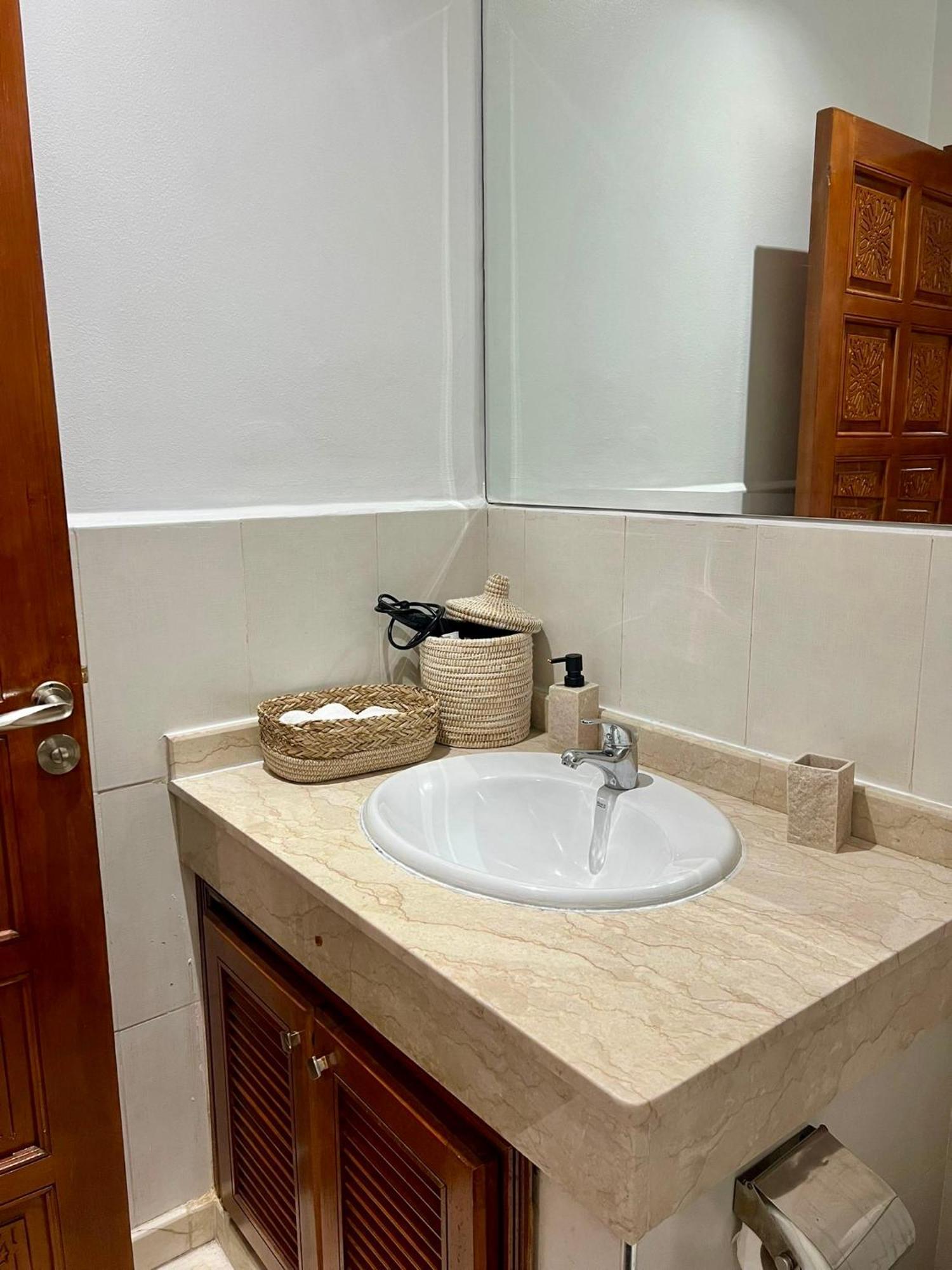 Cosy Appartement Au Coeur De Gueliz 마라케시 외부 사진